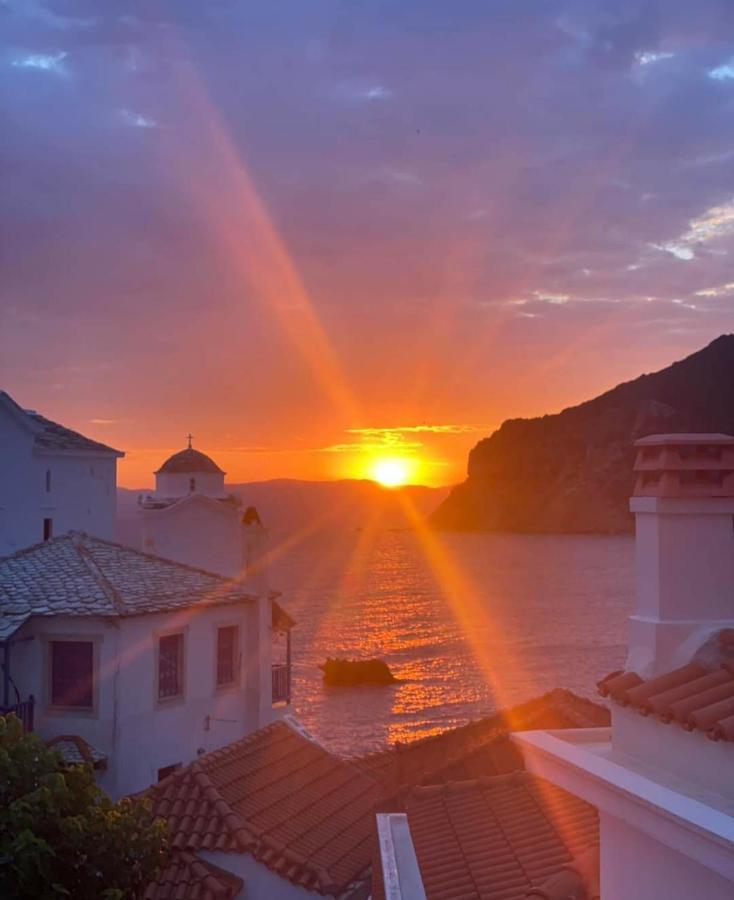 Thimisi Villa Skopelos Town Exterior photo
